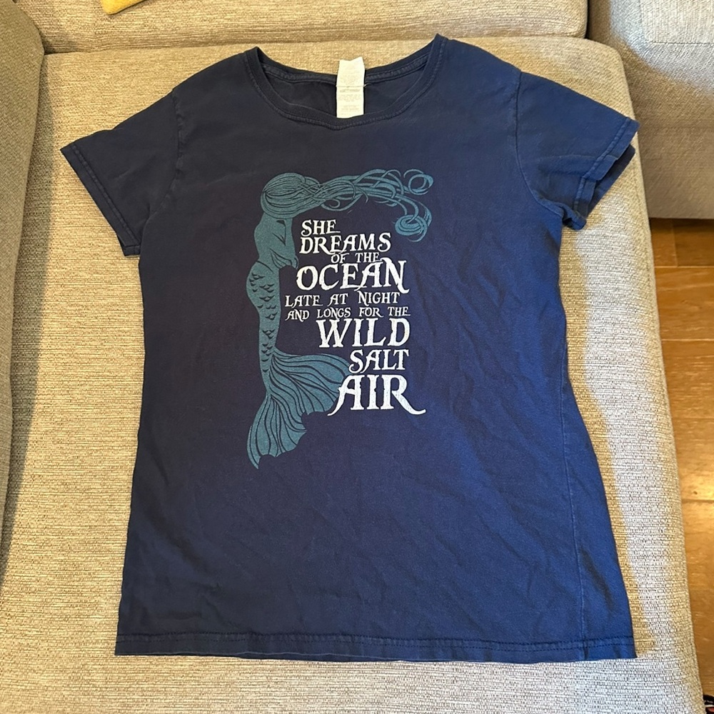 Beautiful Quote With Mermaid Comfortable Basic Cotton T-Shirt! 🧜🏻‍♀️